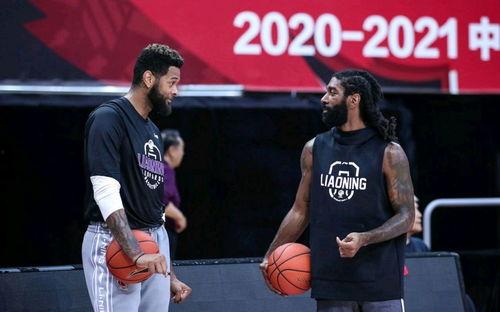 知情人爆料杨鸣视频大全,揭秘篮球明星的精彩瞬间与幕后故事 第3张 知情人爆料杨鸣视频大全,揭秘篮球明星的精彩瞬间与幕后故事 第3张